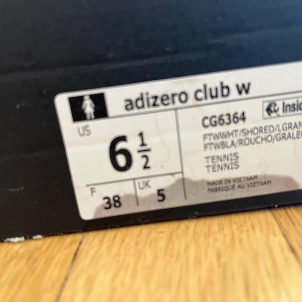 Adidas Adizero Club W Tennis Shoes Pink Gray Womens  Size 6.5 Like New - Picture 3 of 4